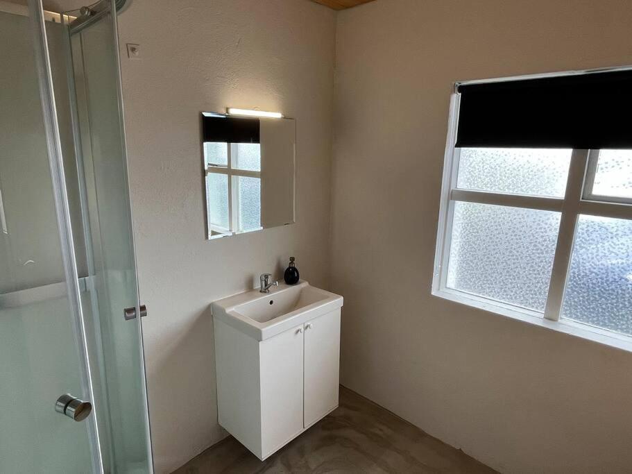 Black Valley Apartment Thoroddsstathir エクステリア 写真